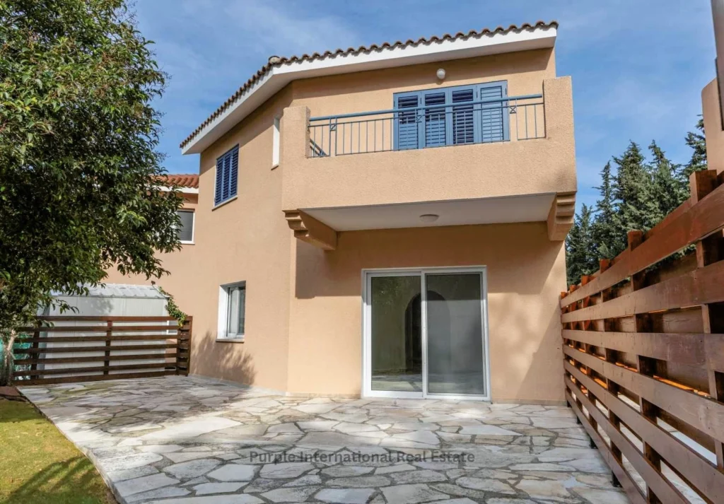 3 Bedroom House for Sale in Kato Paphos