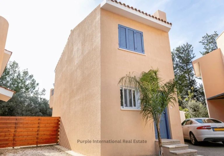 3 Bedroom House for Sale in Kato Paphos