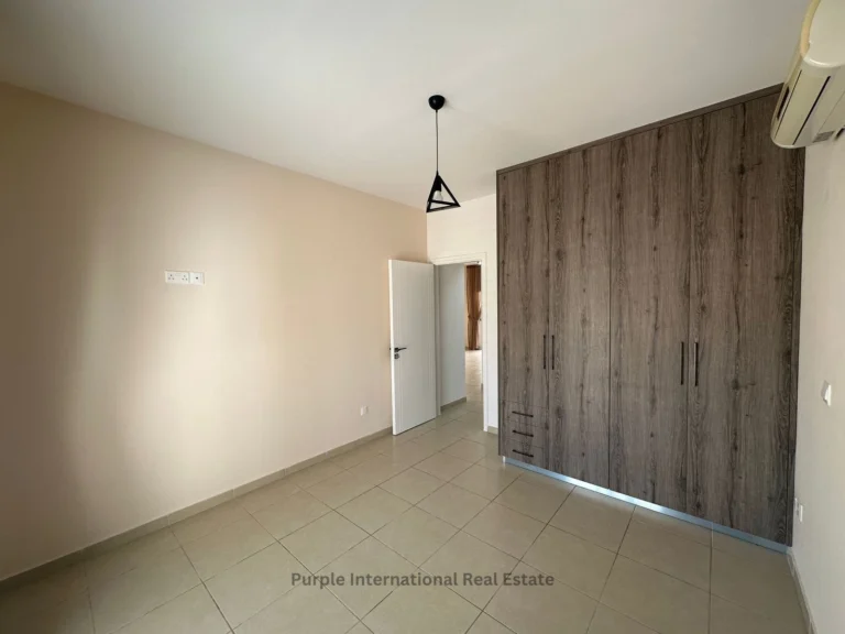 2 Bedroom Apartment for Sale in Paphos – Universal