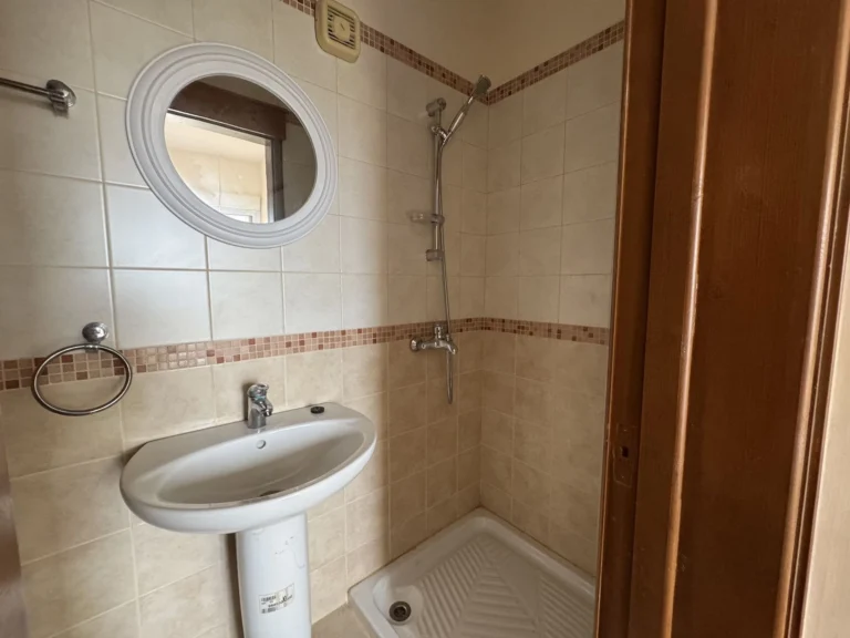 2 Bedroom Apartment for Rent in Oroklini, Larnaca District