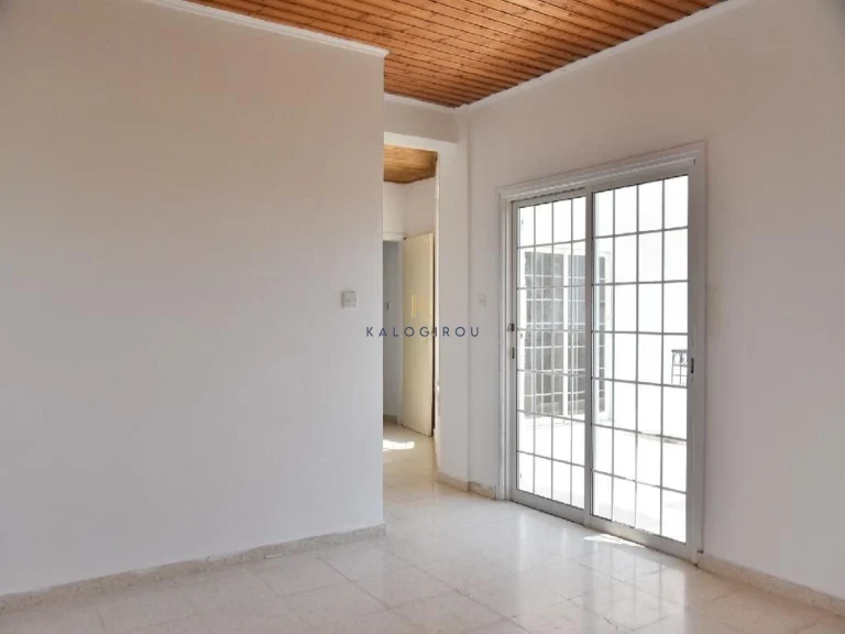 5 Bedroom House for Sale in Famagusta – Agia Napa