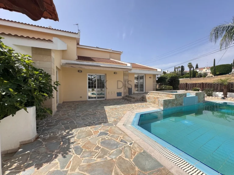 Cheap Houses and Villas for Sale Nicosia up to 700000 euro