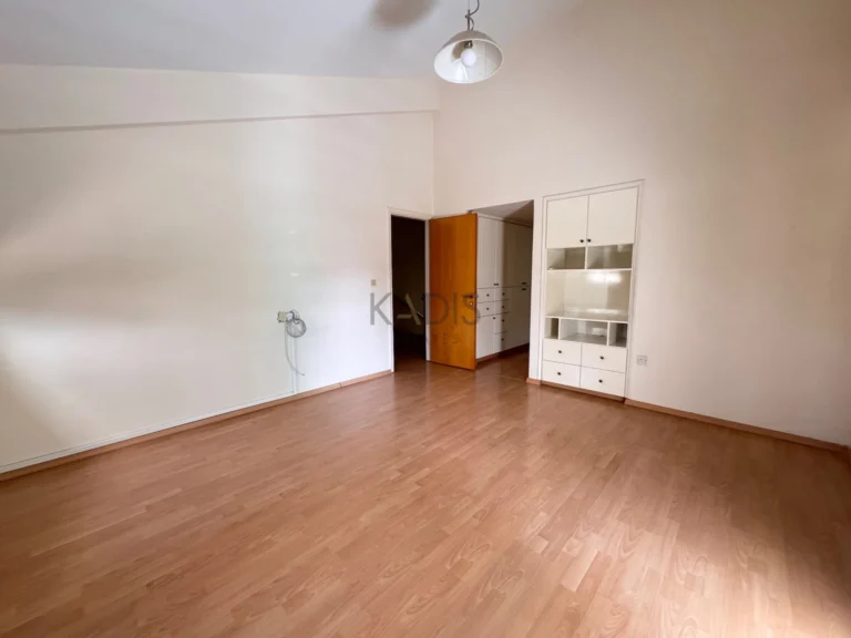 Cheap Houses and Villas for Sale Nicosia up to 700000 euro