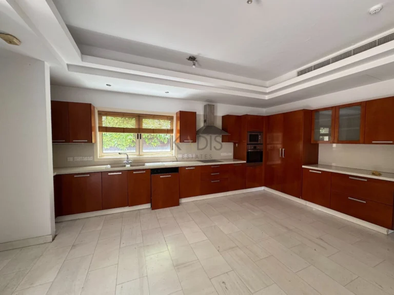 4 Bedroom House for Sale in Aglantzia, Nicosia District