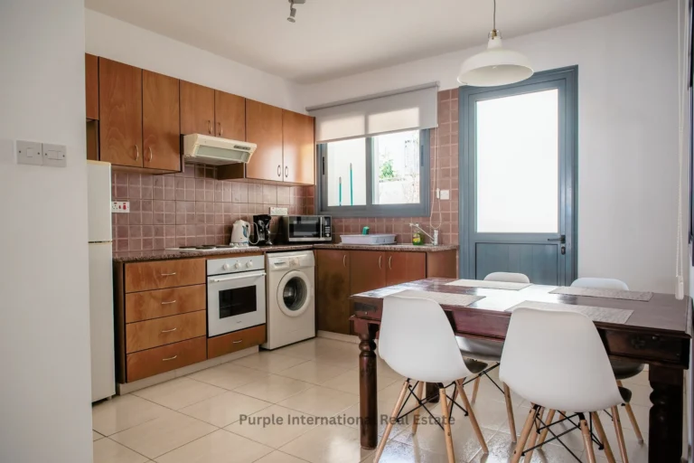 1381m² Building for Sale in Kissonerga, Paphos District