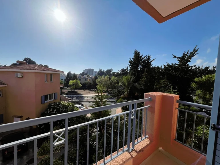 2 Bedroom Apartment for Sale in Kato Paphos