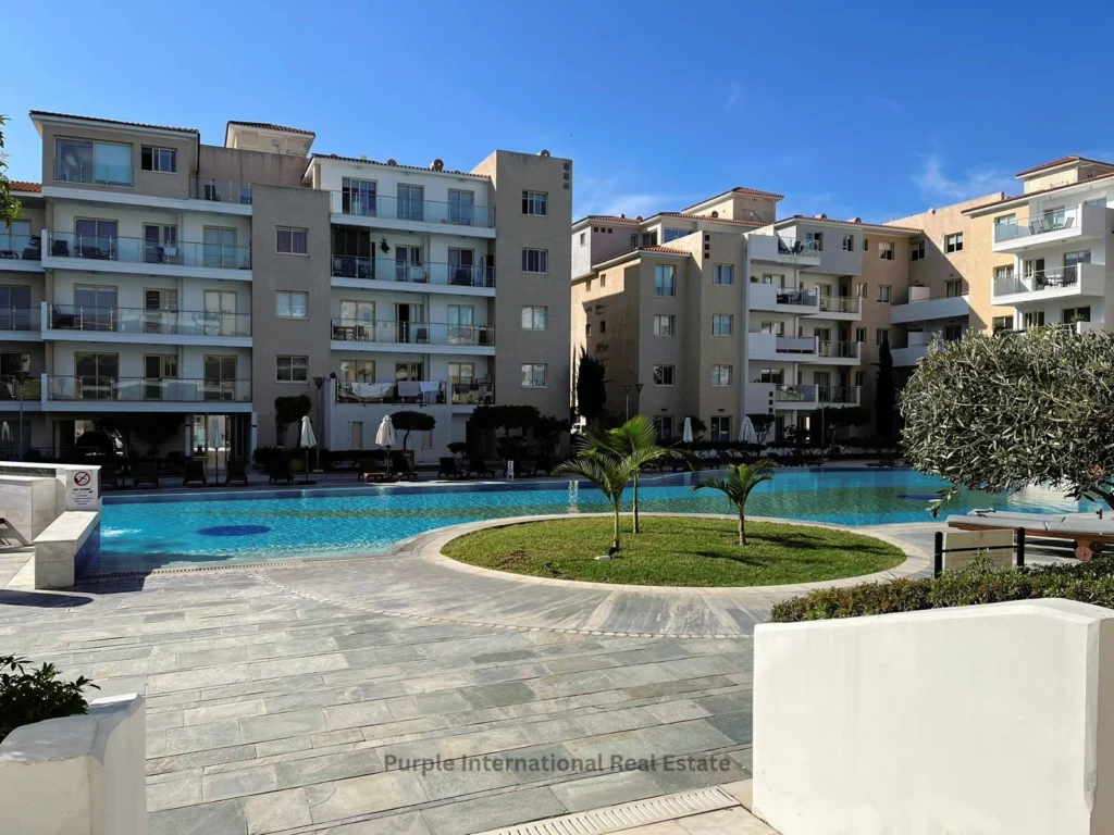 2 Bedroom Apartment for Sale in Paphos – Universal