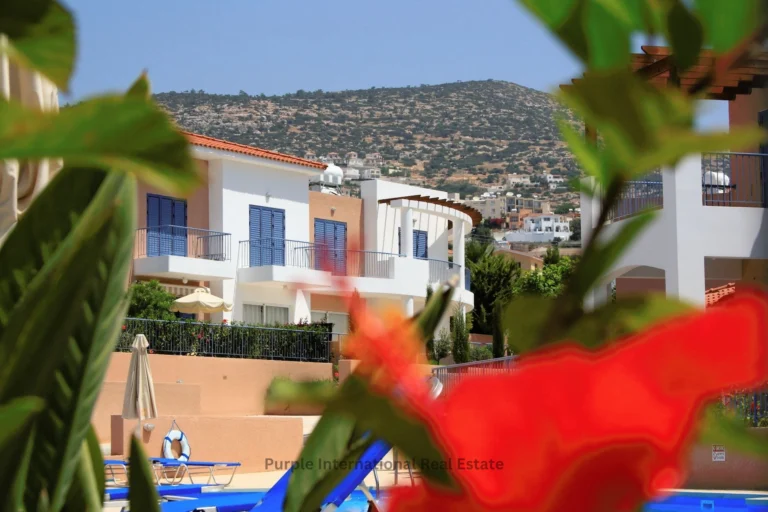 3 Bedroom Apartment for Sale in Peyia, Paphos District