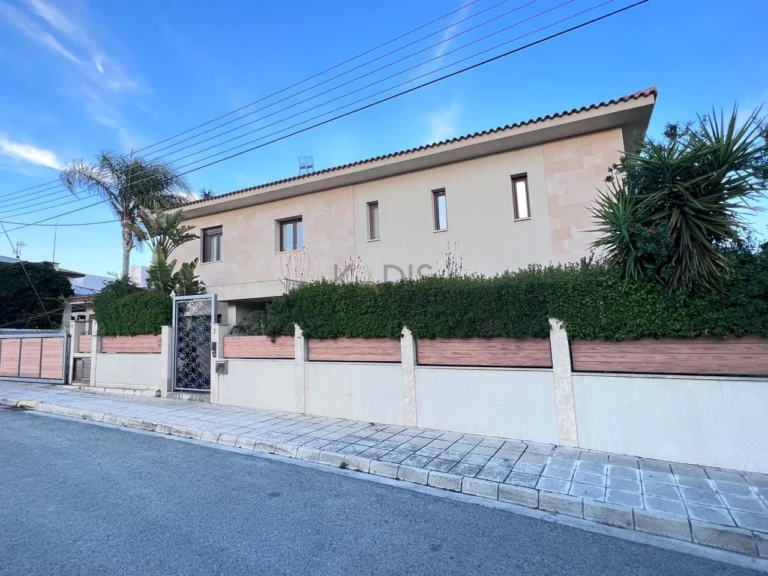 5 Bedroom House for Sale in Engomi, Nicosia District