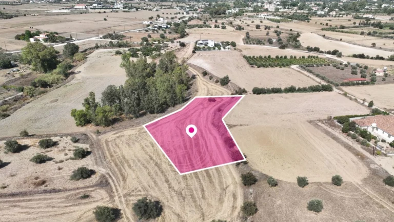 2,676m² Plot for Sale in Nicosia District