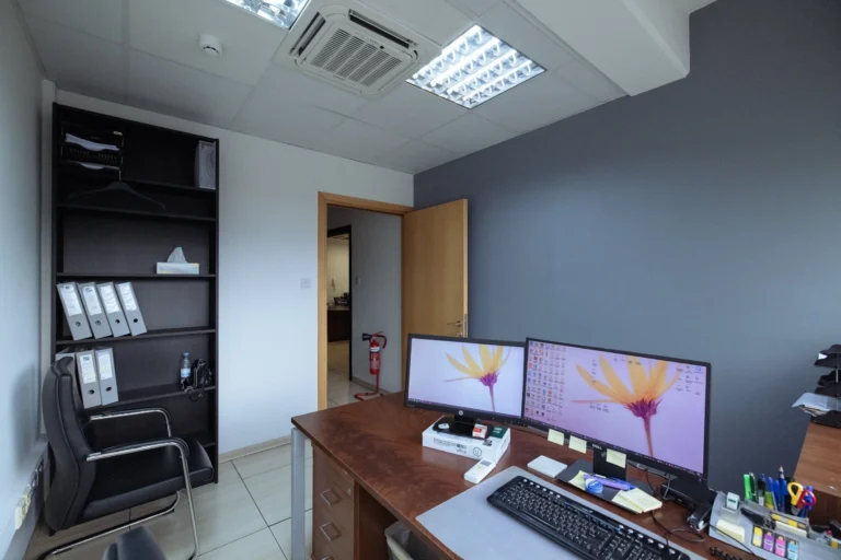 930m² Building for Sale in Larnaca – Agios Nikolaos, Limassol District