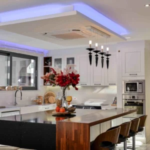 5 Bedroom House for Sale in Oroklini, Larnaca District