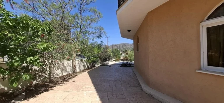 600m² House for Sale in Asgata, Limassol District