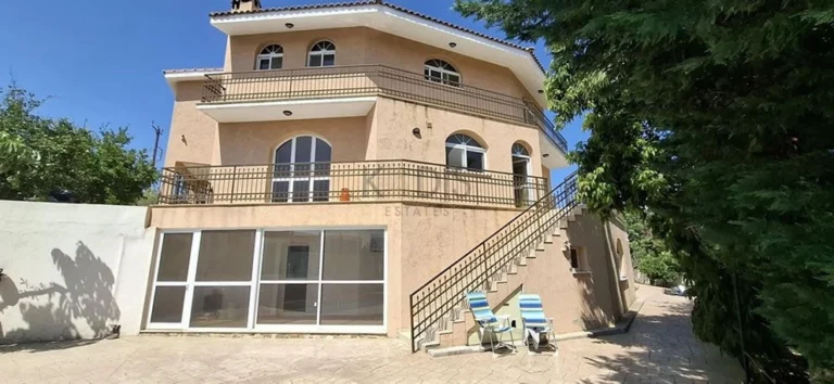 600m² House for Sale in Asgata, Limassol District