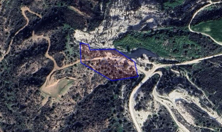 7,693m² Plot for Sale in Asgata, Limassol District