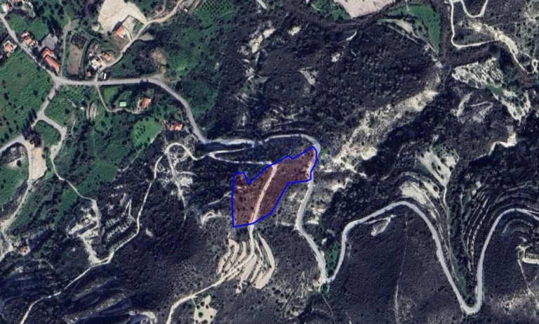 11,821m² Plot for Sale in Asgata, Limassol District
