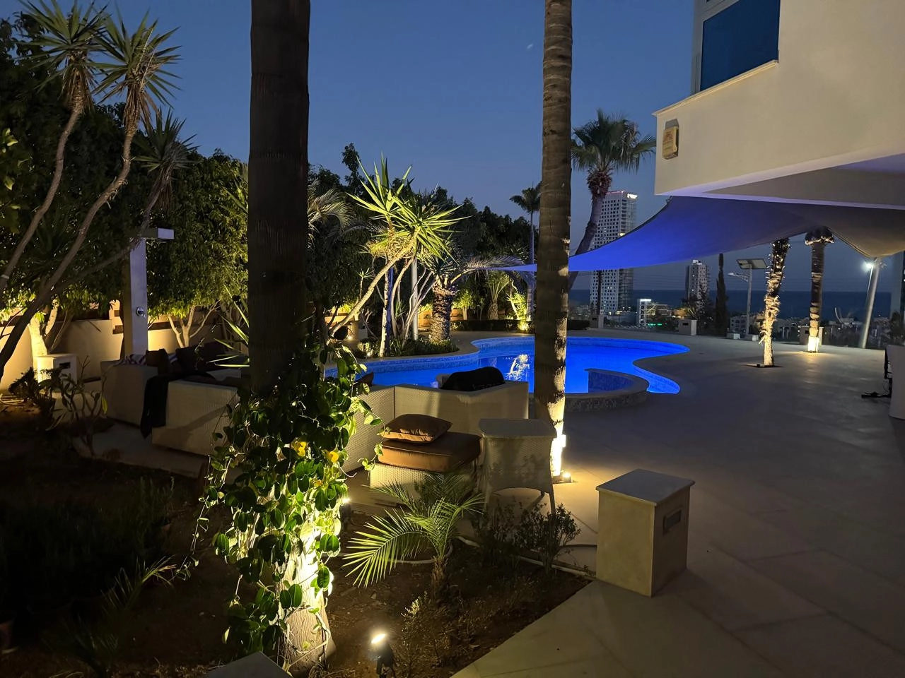 6+ Bedroom House for Sale in Limassol District