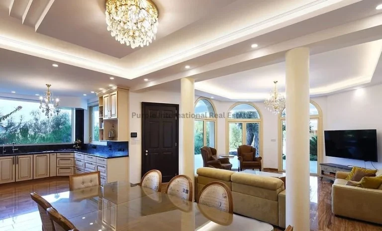 5 Bedroom House for Sale in Parekklisia, Limassol District