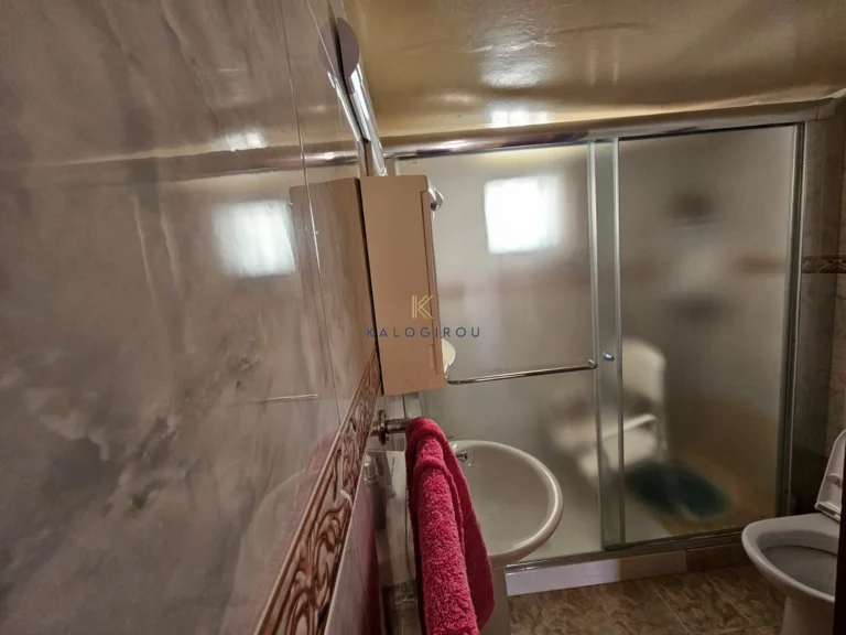 Cheap Houses and Villas for Sale Larnaca up to 300000 euro
