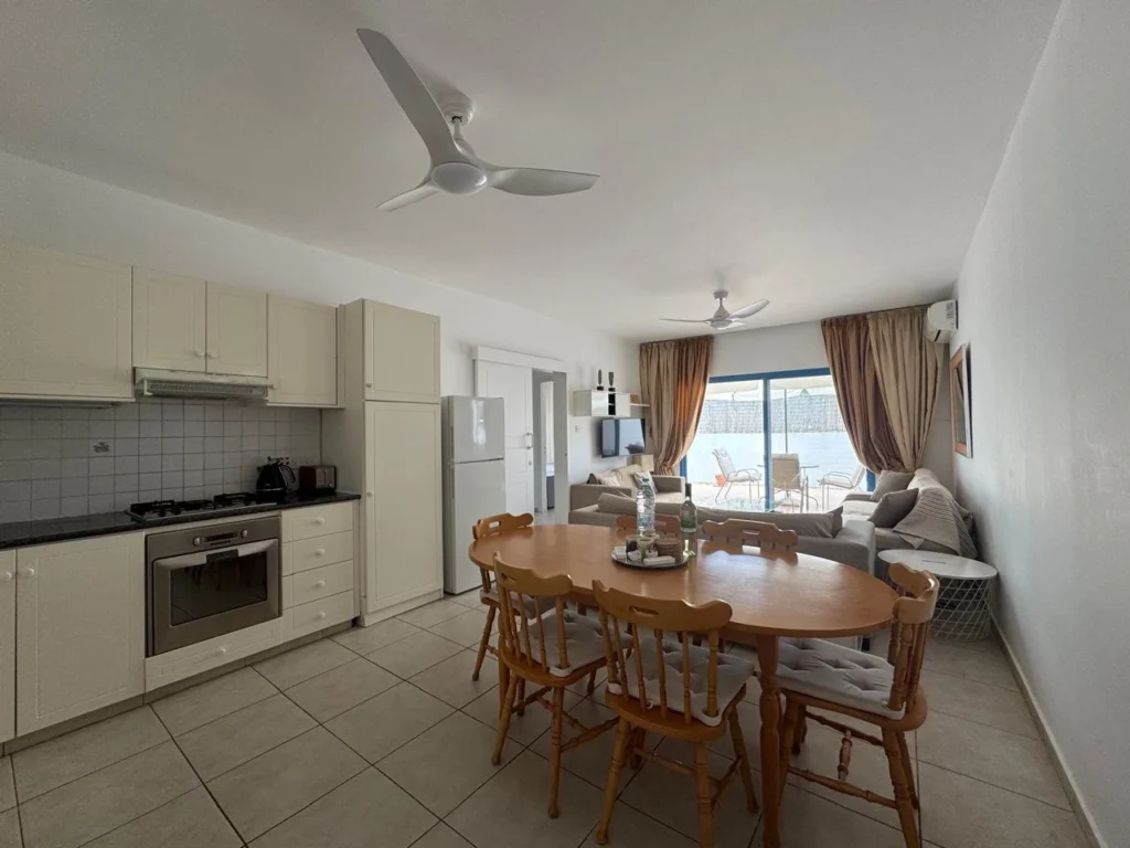 2 Bedroom Apartment for Sale in Kato Paphos