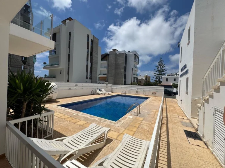 2 Bedroom Apartment for Sale in Kato Paphos