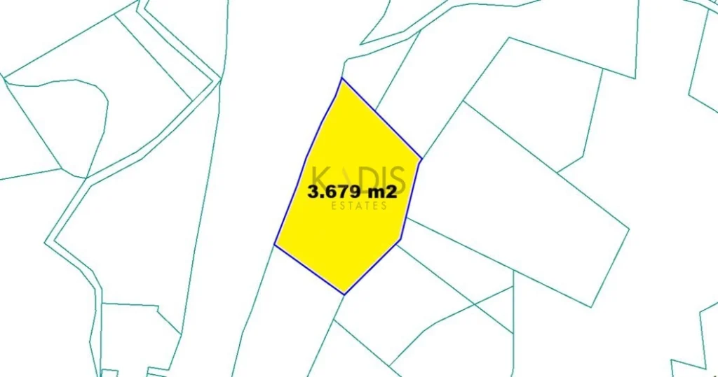 3,679m² Plot for Sale in Agia Varvara Lefkosias, Nicosia District