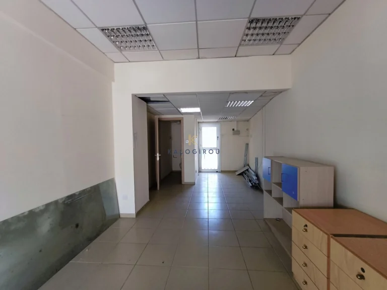 233m² Building for Sale in Aradippou, Larnaca District