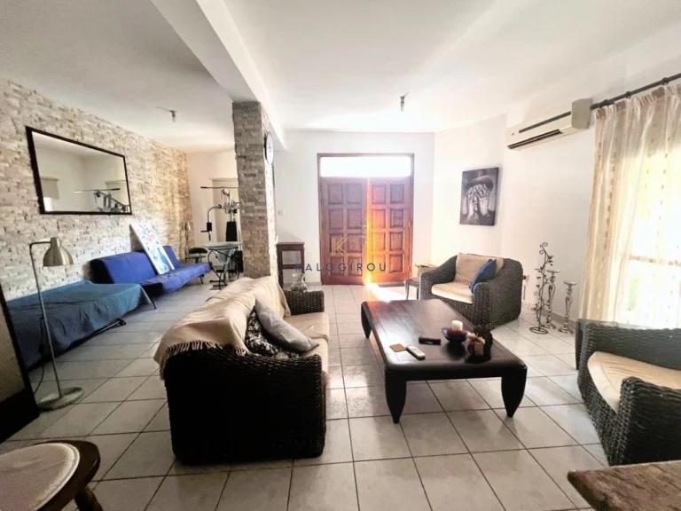 Cheap Houses and Villas for Sale Larnaca