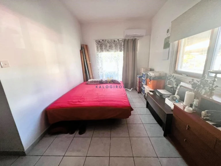 Cheap Houses and Villas for Sale Larnaca up to 200000 euro