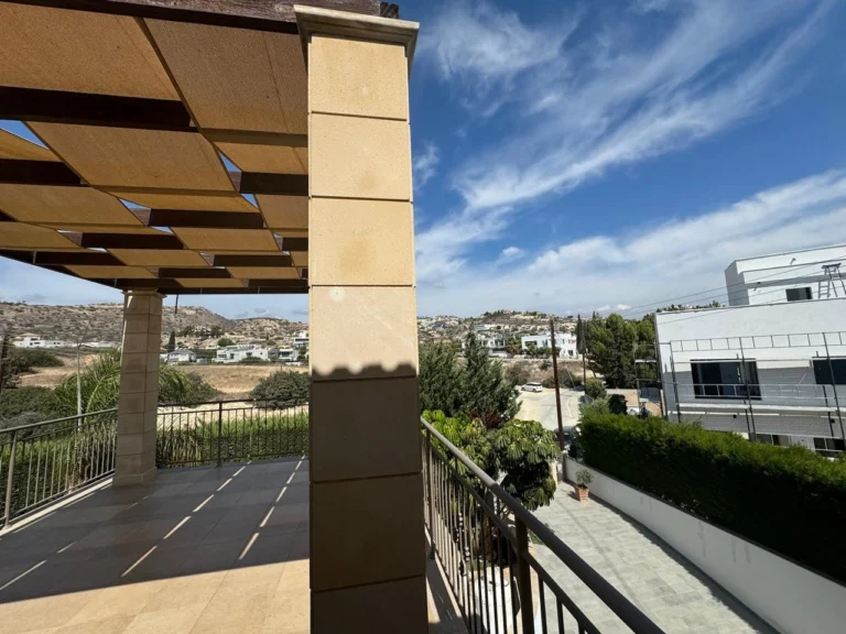 4 Bedroom House for Sale in Agios Tychonas, Limassol District