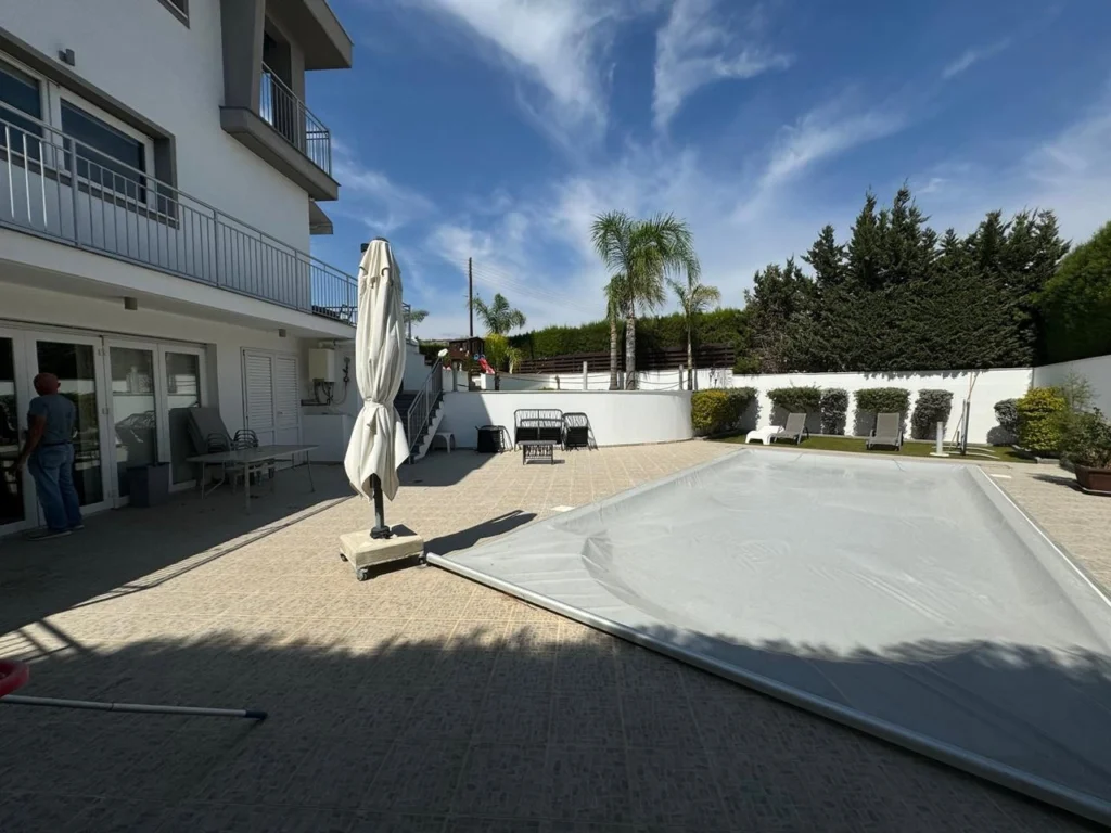 3 Bedroom House for Sale in Agios Tychonas, Limassol District