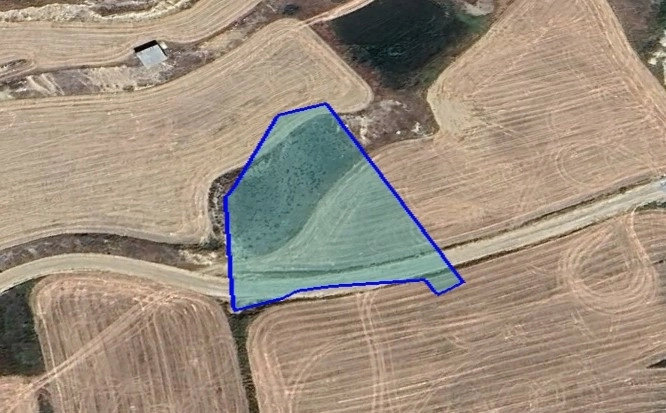 2,955m² Plot for Sale in Dali, Nicosia District