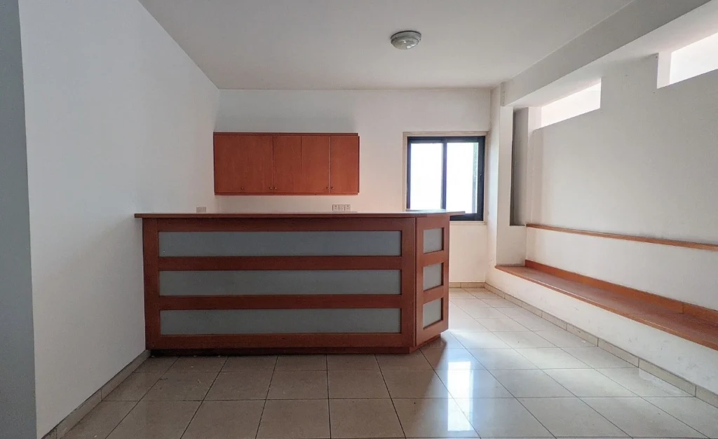 336m² Office for Sale in Nicosia – Lykavitos