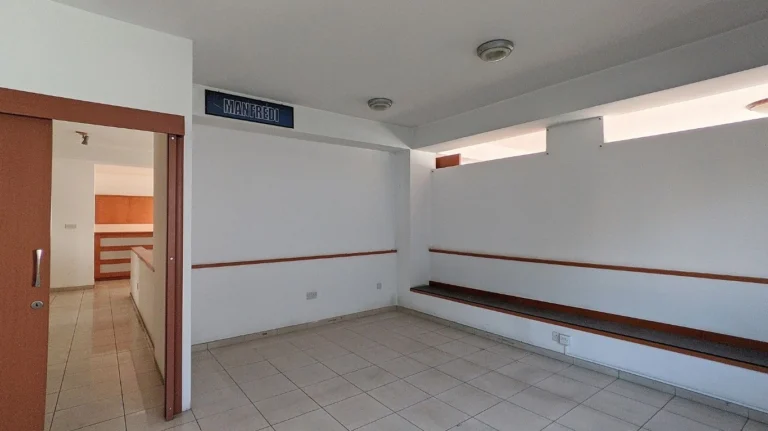 336m² Office for Sale in Nicosia – Lykavitos