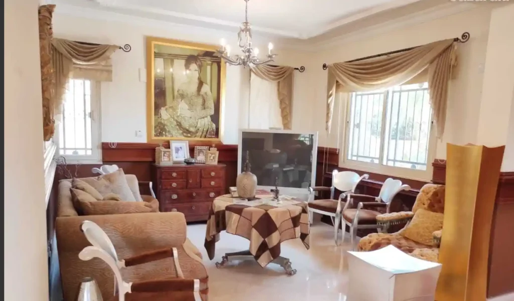 6+ Bedroom House for Sale in Agios Tychonas, Limassol District