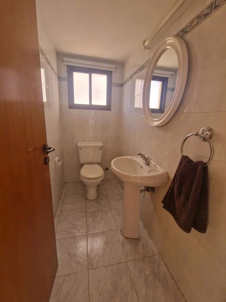 132m² Office for Rent in Limassol – Mesa Geitonia