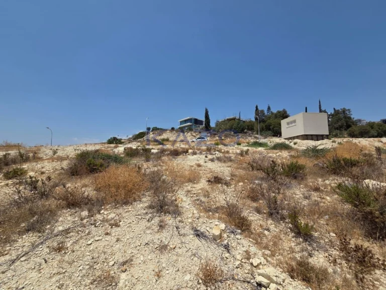 1,393m² Plot for Sale in Agios Tychonas, Limassol District