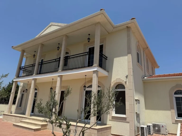 5 Bedroom House for Rent in Monagroulli, Limassol District