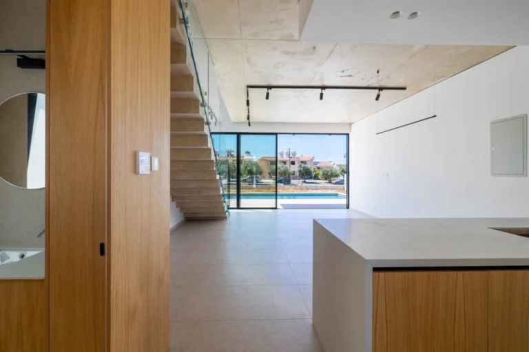 2 Bedroom House for Sale in Paphos – Agios Theodoros