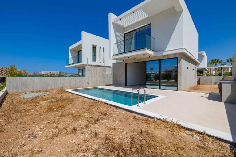 2 Bedroom House for Sale in Paphos – Agios Theodoros