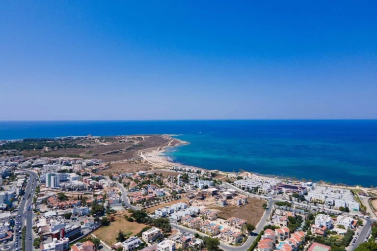 2 Bedroom House for Sale in Paphos – Agios Theodoros