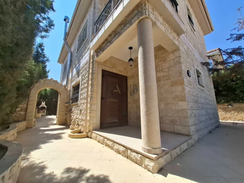 3 Bedroom House for Sale in Pyrgos Lemesou, Limassol District