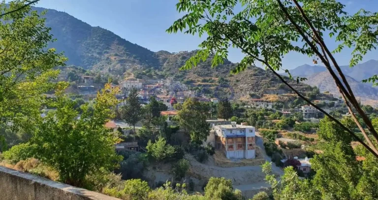 2,826m² Plot for Sale in Dierona, Limassol District