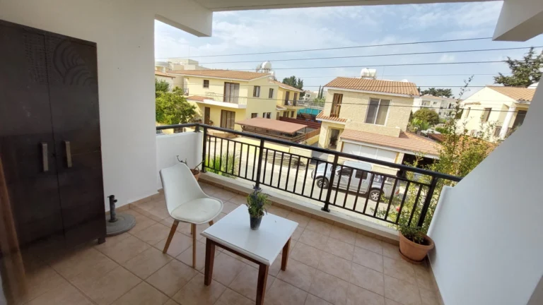 2 Bedroom Apartment for Sale in Paphos – Universal