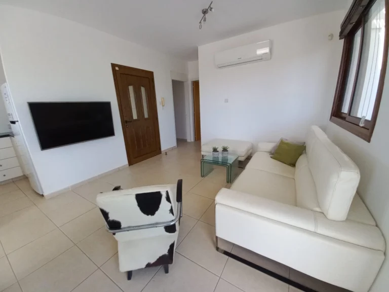 2 Bedroom Apartment for Sale in Paphos – Universal