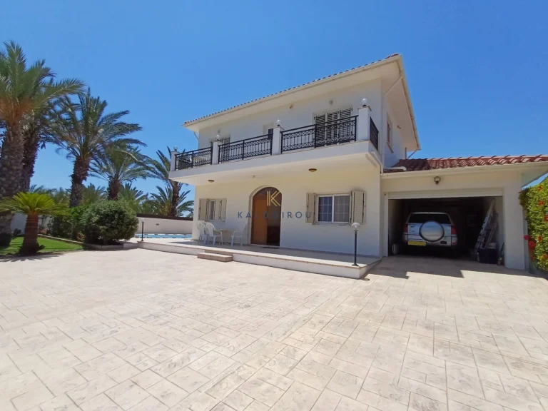 3 Bedroom House for Sale in Pervolia Larnacas