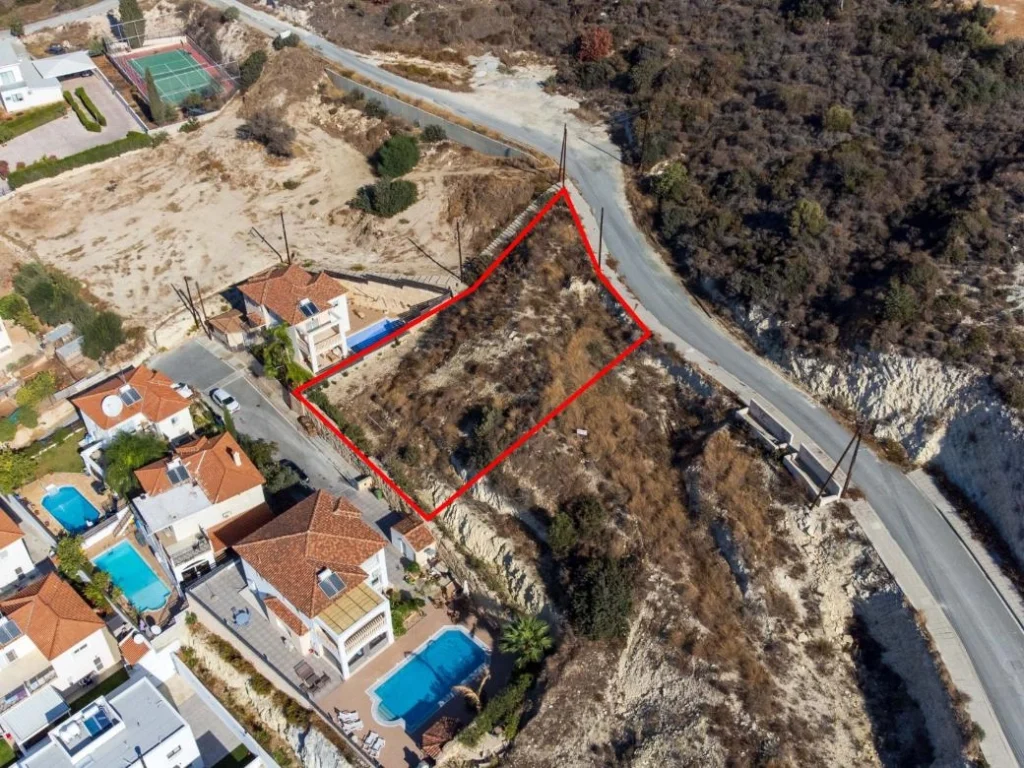 873m² Plot for Sale in Agios Tychonas, Limassol District
