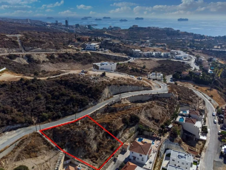 873m² Plot for Sale in Agios Tychonas, Limassol District