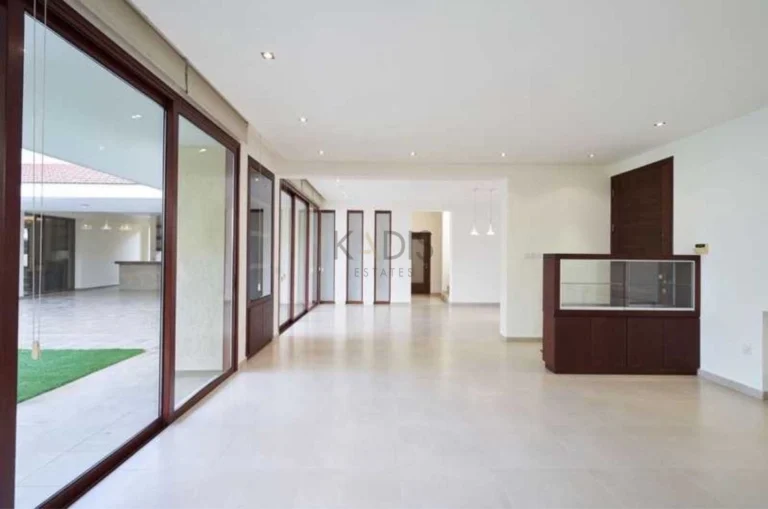 355m² House for Sale in Nicosia District