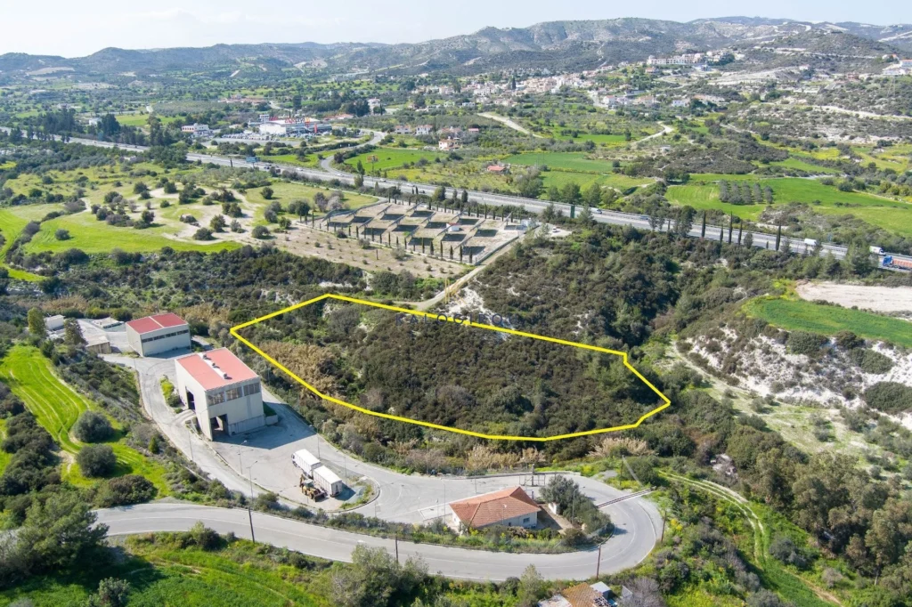 6,847m² Plot for Sale in Skarinou, Larnaca District